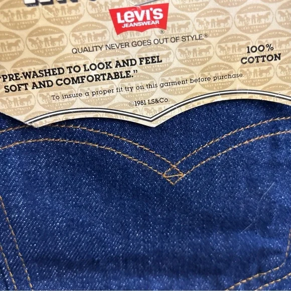 Vintage Levi’s Men Blue Jeans 32x30 NWT 1981 Straight Leg Denim 80’s Dark Washed - Picture 8 of 14